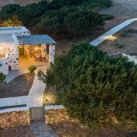 Eleonas Villas, Near Lolantonis بيت للعطل باروس