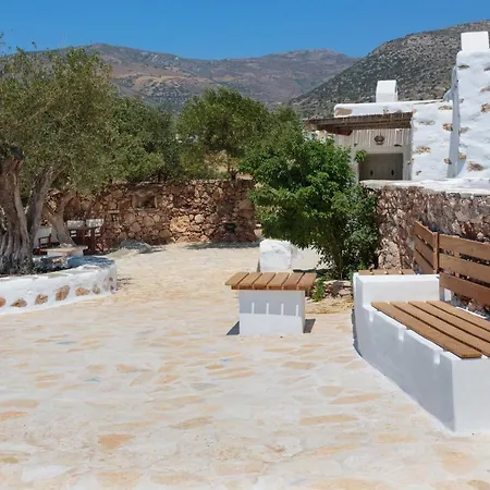 Eleonas Villas, Near Lolantonis Feriehus Páros