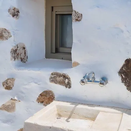 Eleonas Villas, Near Lolantonis Feriehus *